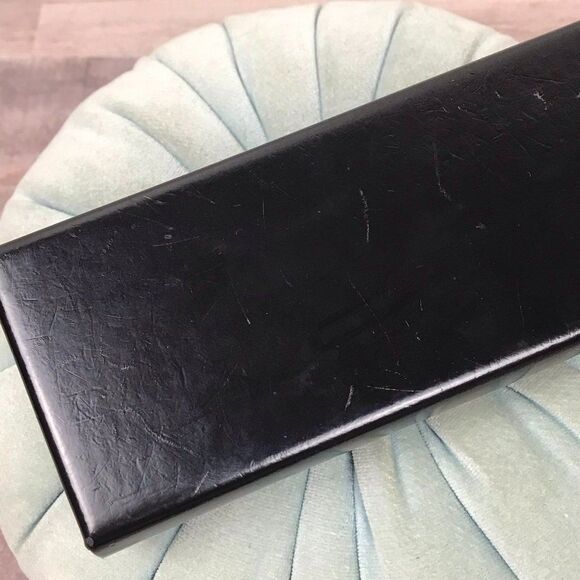 Vintage Black Saks Fifth Avenue Hard Shell Glasses Case - Picture 9 of 15